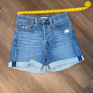 Levi Wedgie Short High Rise Short